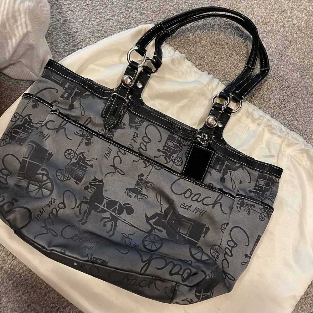 Authentic COACH Handbag